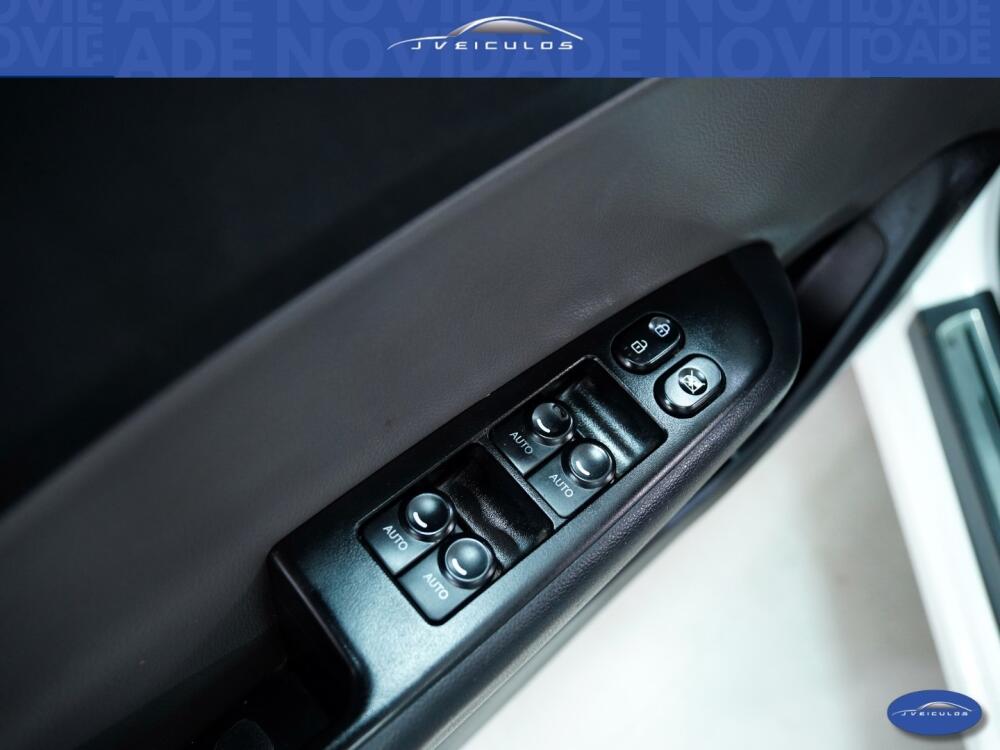 Hyundai HB20 S