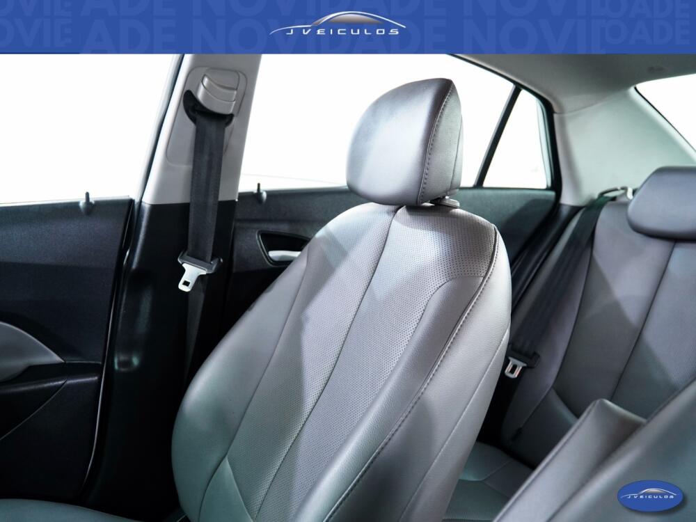Hyundai HB20 S