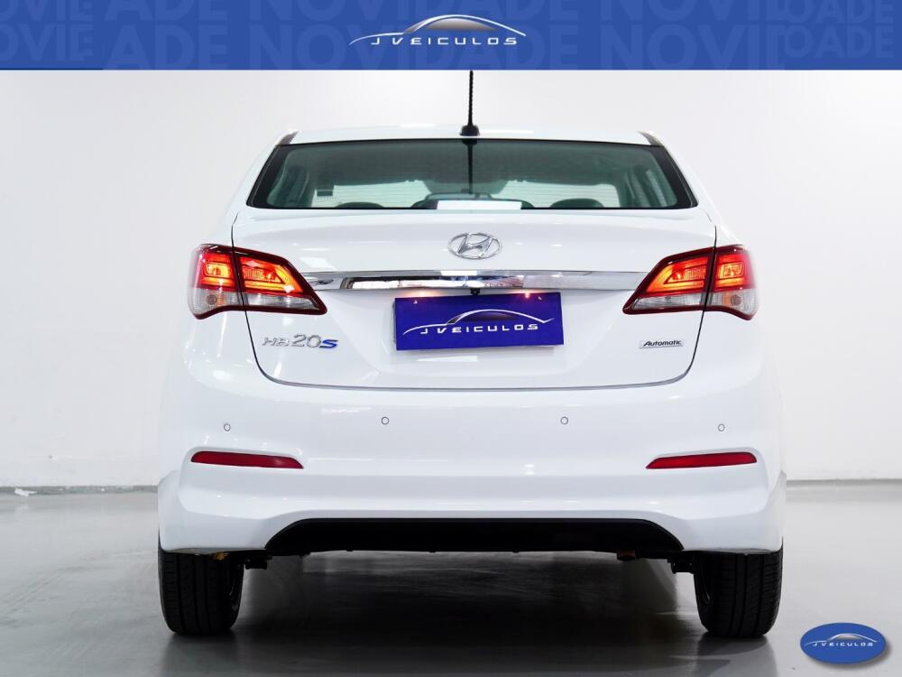 Hyundai HB20 S