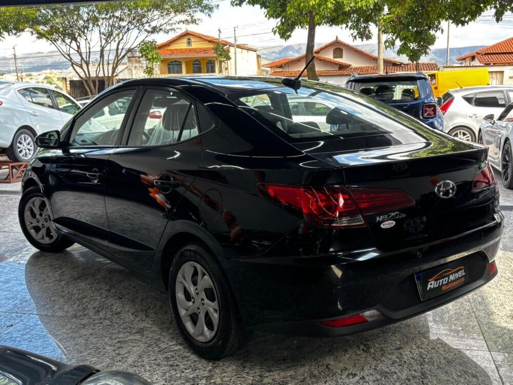 Hyundai HB20 S