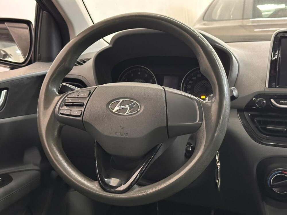 Hyundai HB20 S