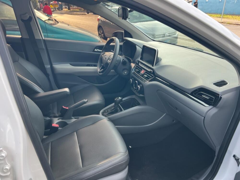 Hyundai HB20 S