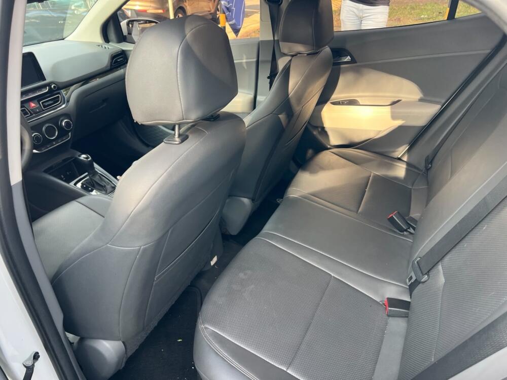 Hyundai HB20 S