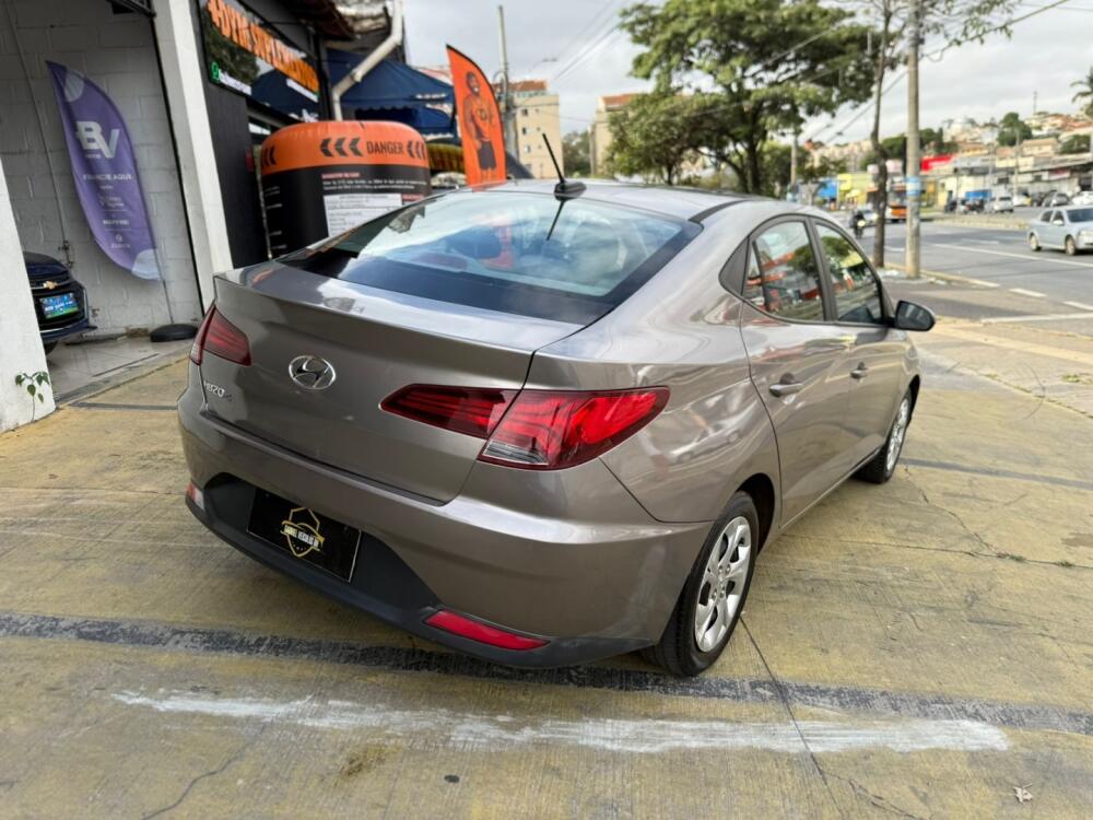 Hyundai HB20 S
