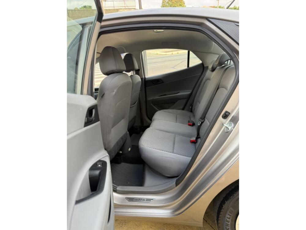 Hyundai HB20 S