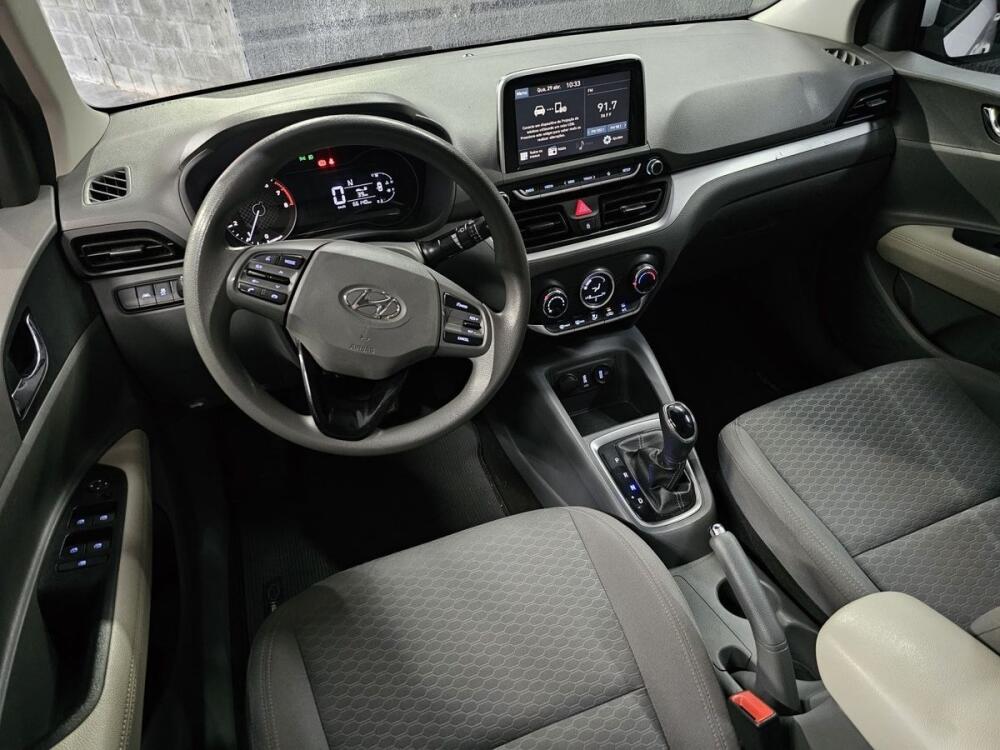 Hyundai HB20 S