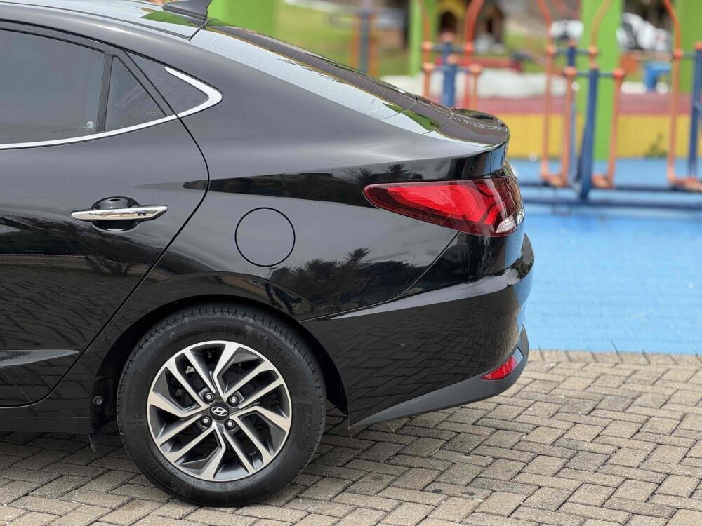 Hyundai HB20 S