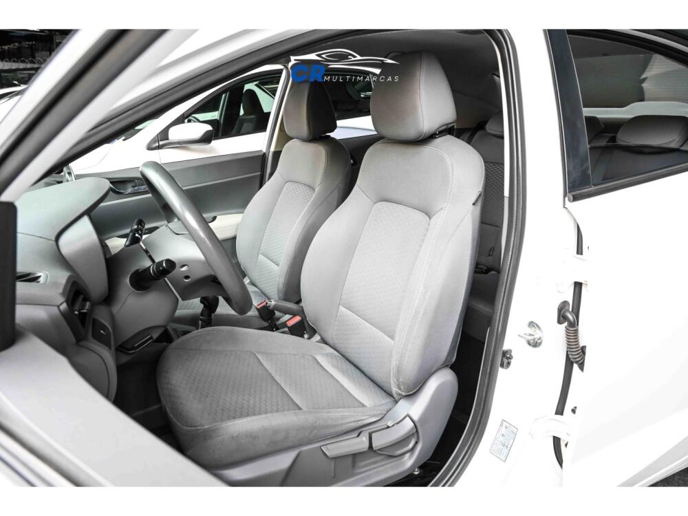 Hyundai HB20 S