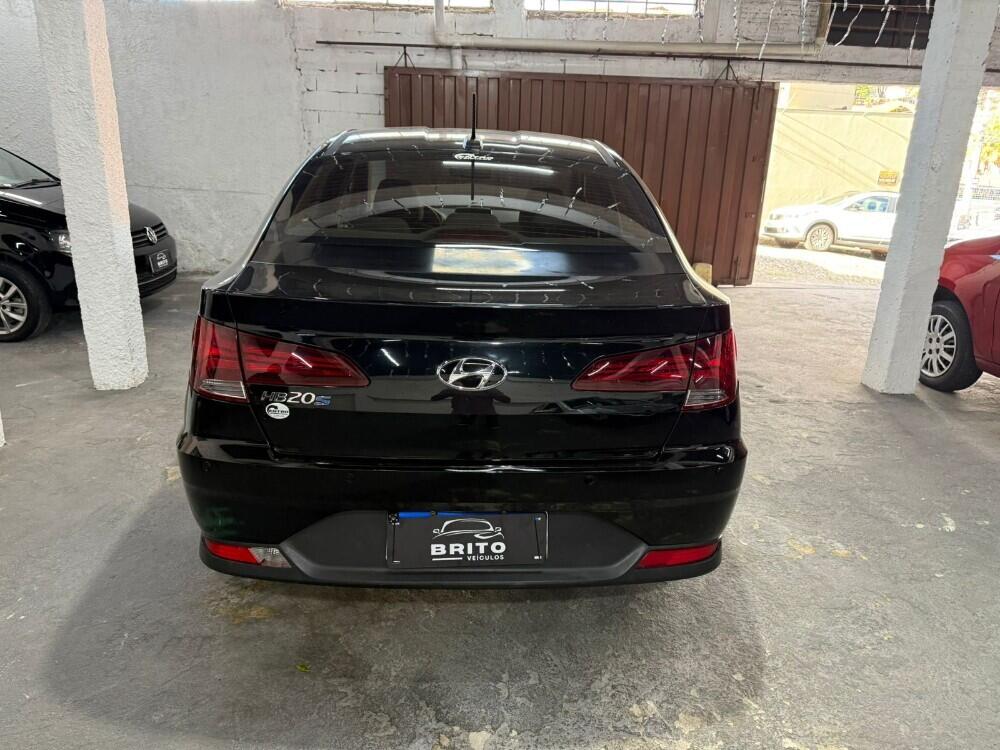 Hyundai HB20 S
