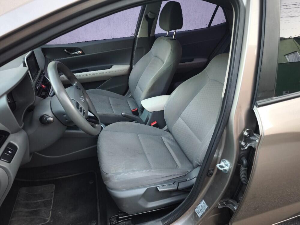 Hyundai HB20 S