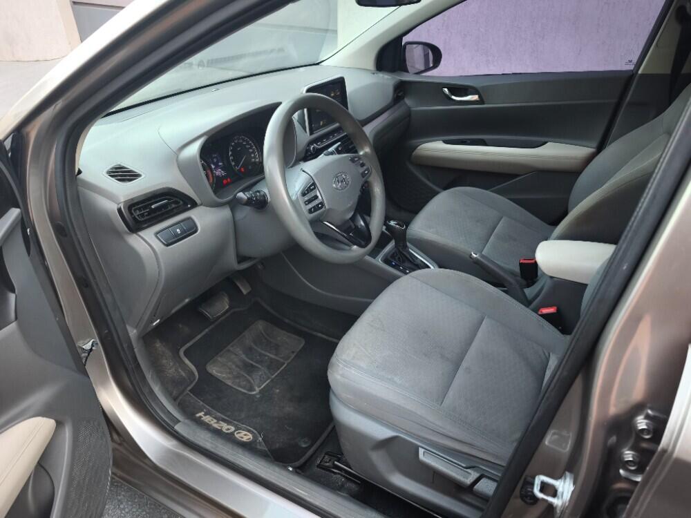 Hyundai HB20 S