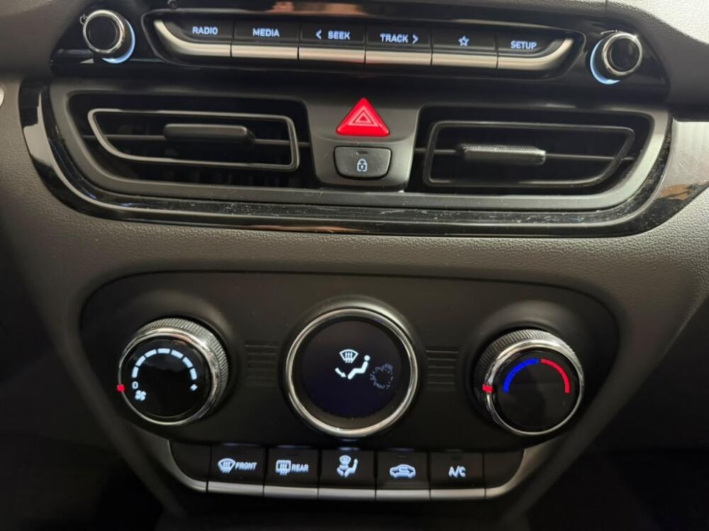 Hyundai HB20 S