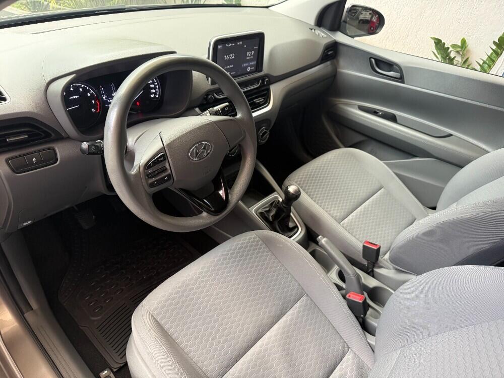 Hyundai HB20 S