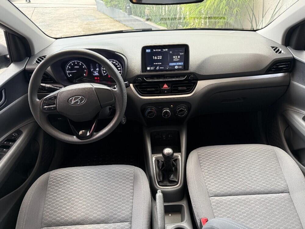 Hyundai HB20 S