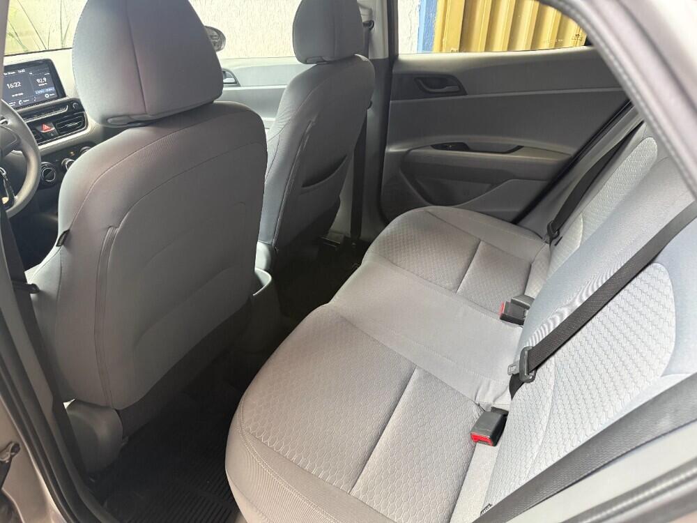 Hyundai HB20 S