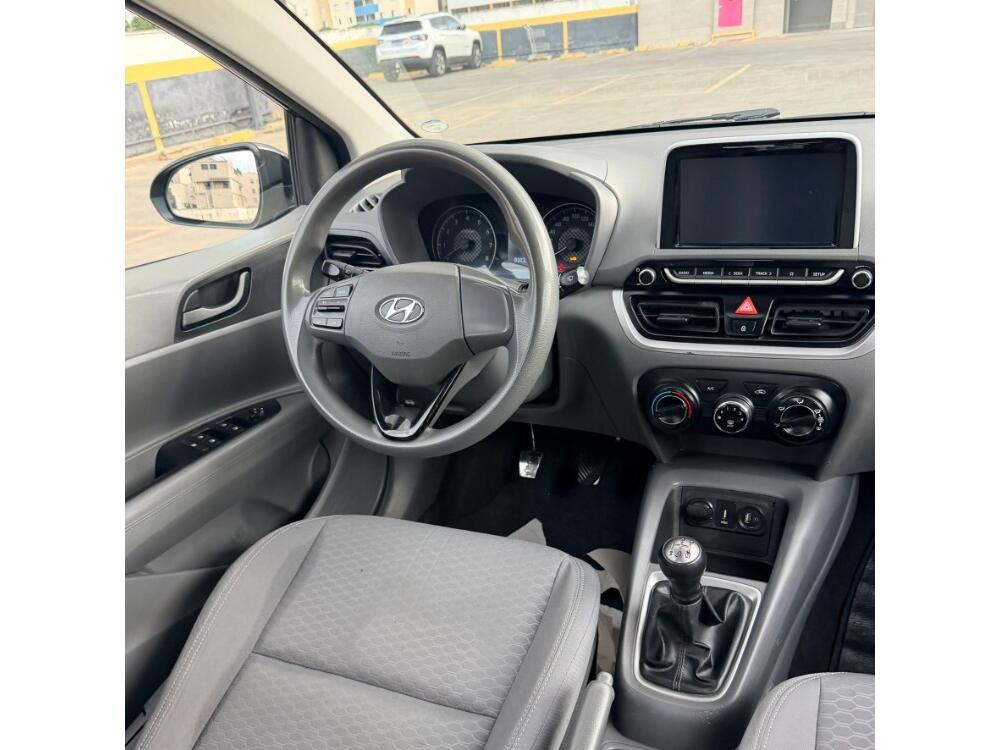 Hyundai HB20 S