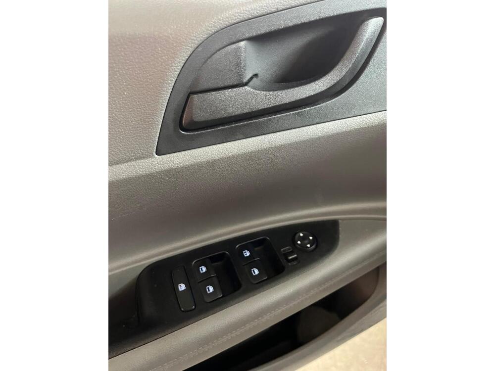 Hyundai HB20 S