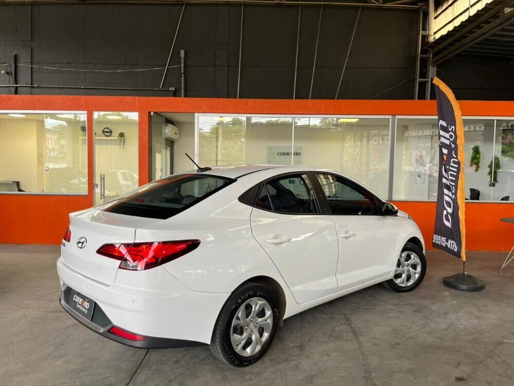 Hyundai HB20 S