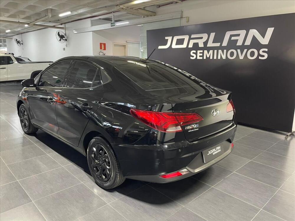 Hyundai HB20 S