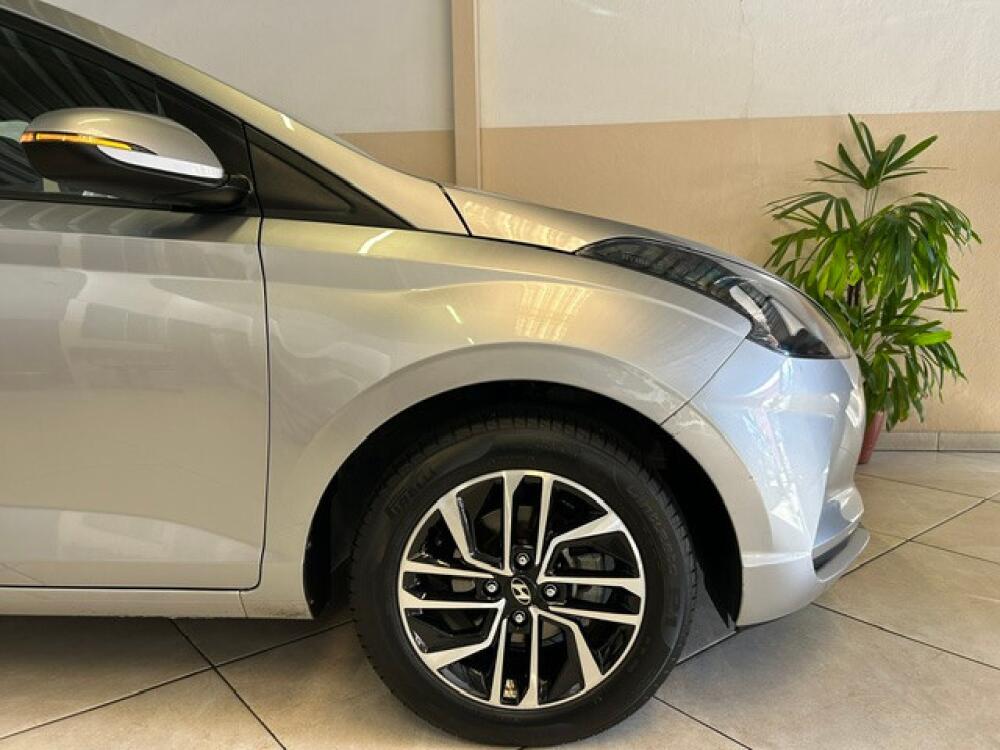 Hyundai HB20 S