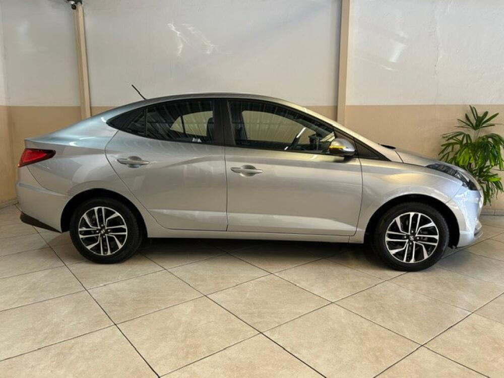 Hyundai HB20 S