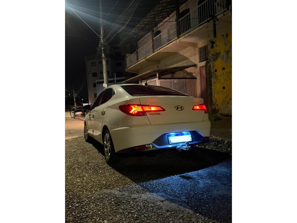 Hyundai HB20 S