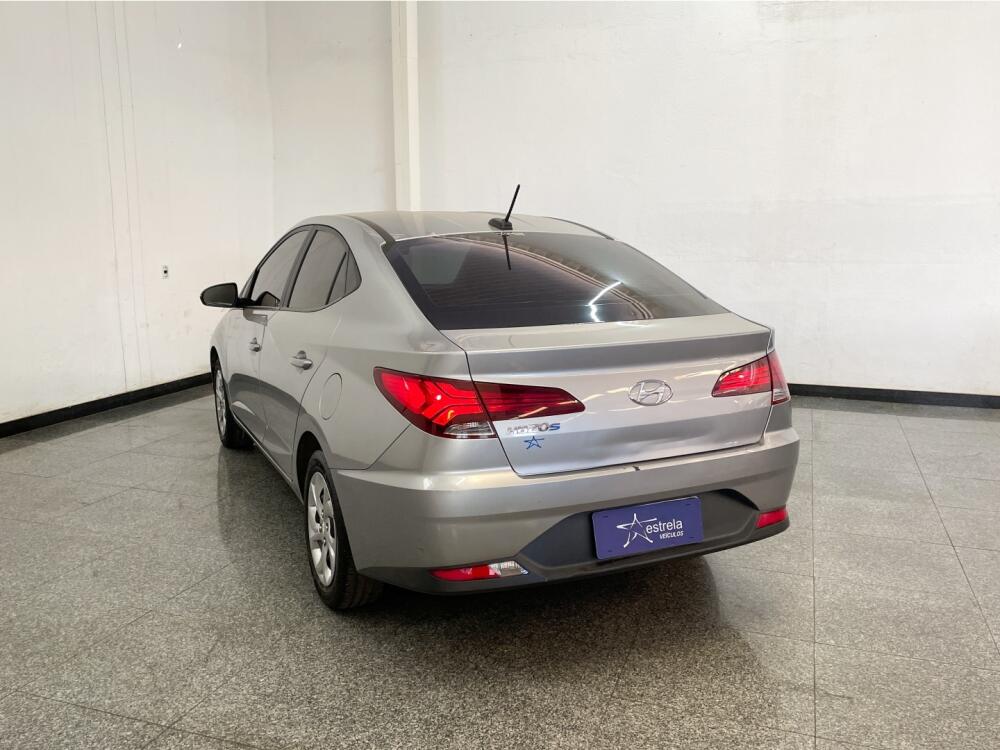 Hyundai HB20 S