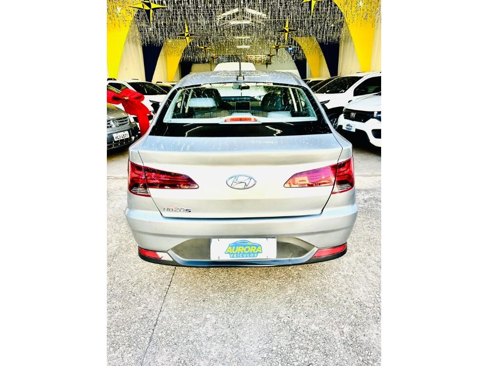 Hyundai HB20 S