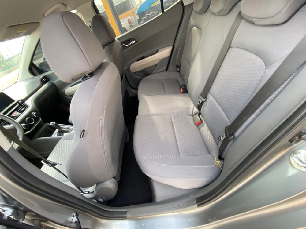 Hyundai HB20 S