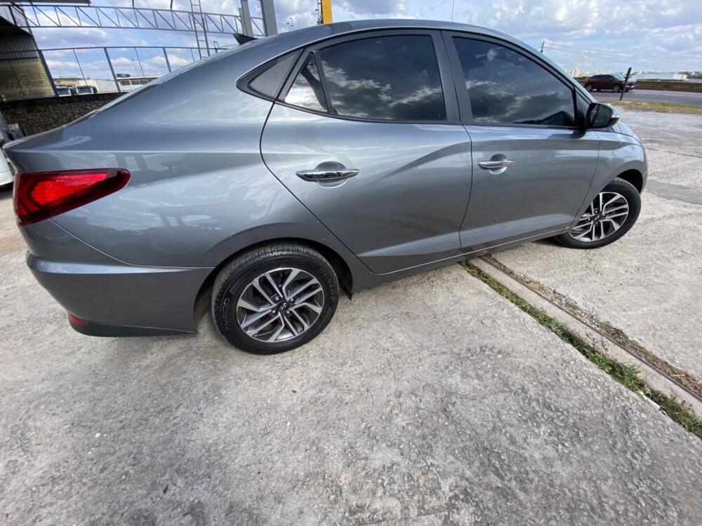 Hyundai HB20 S