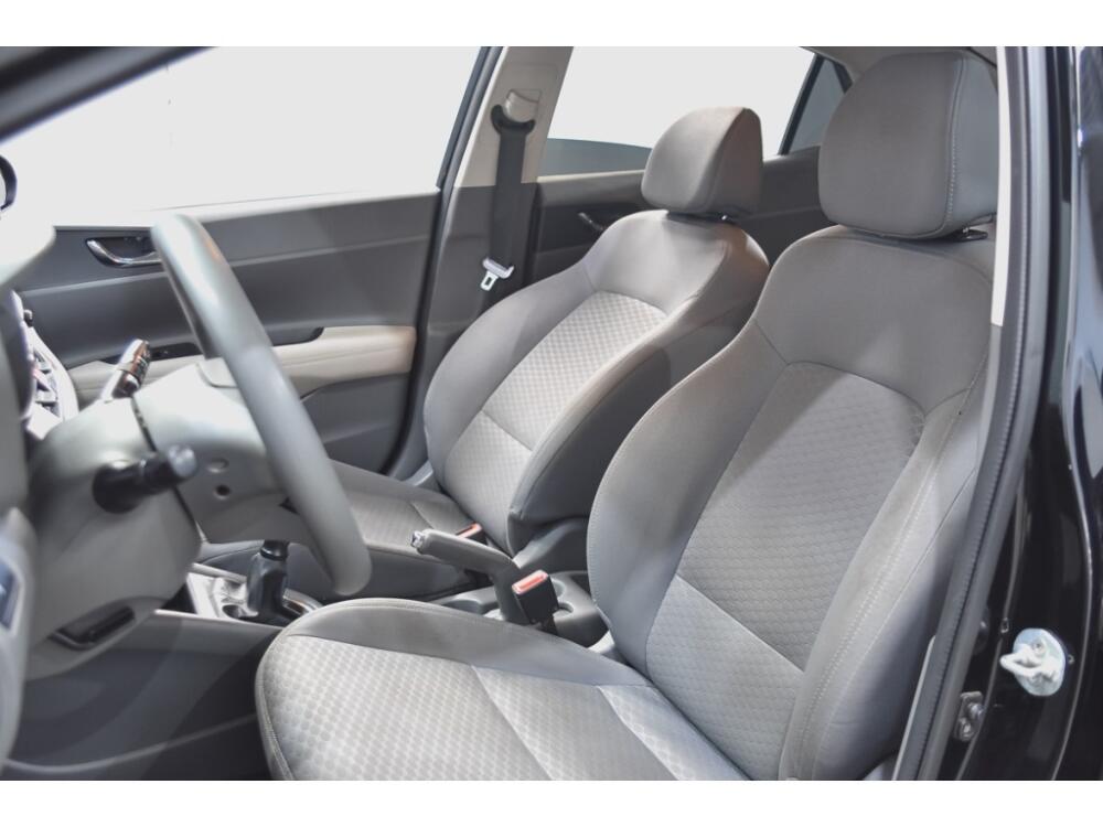 Hyundai HB20 S