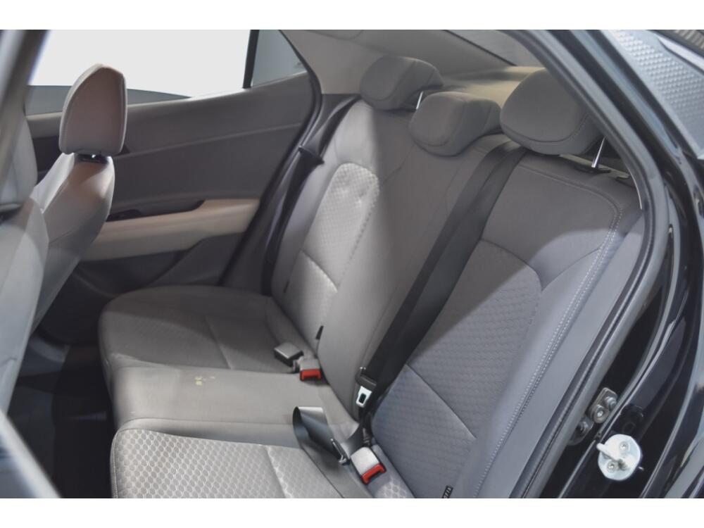 Hyundai HB20 S