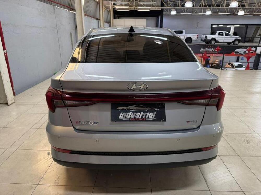 Hyundai HB20 S