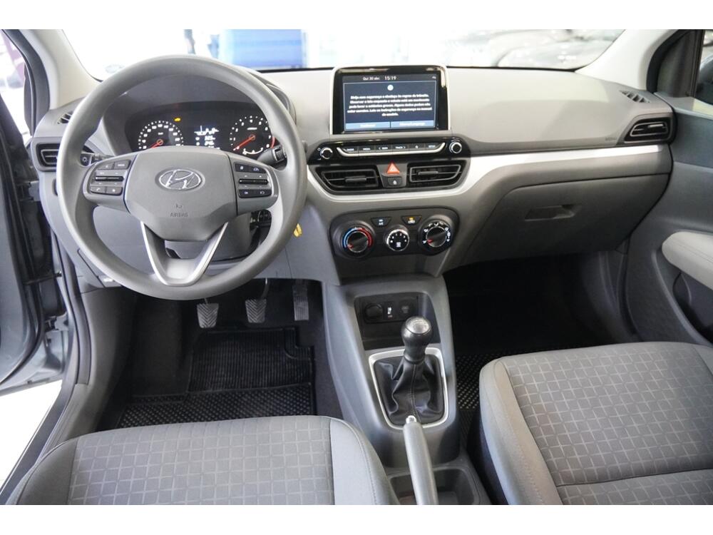 Hyundai HB20 S