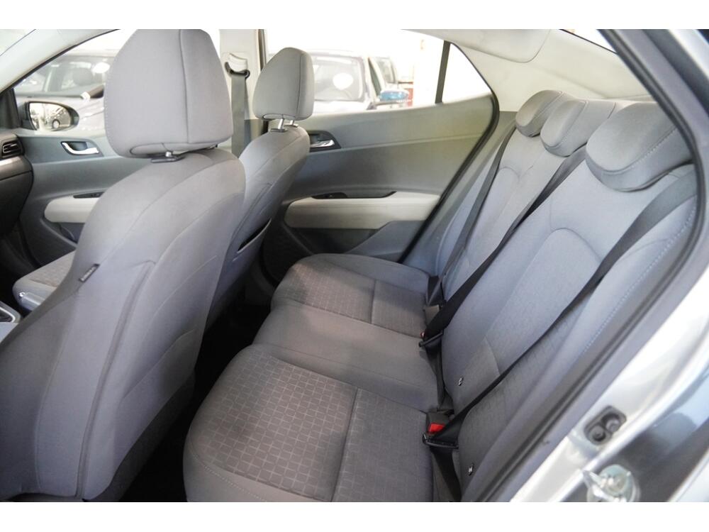 Hyundai HB20 S