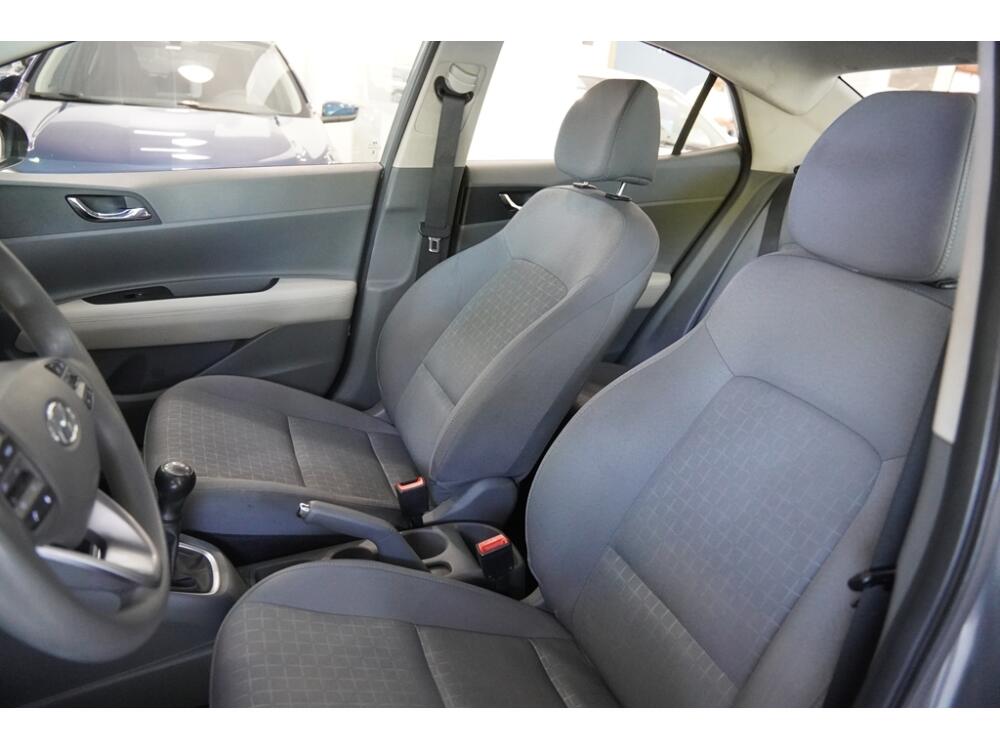 Hyundai HB20 S