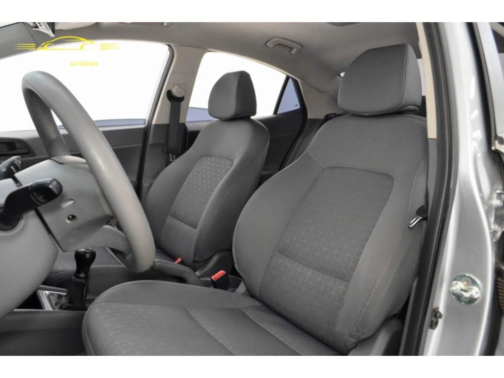 Hyundai HB20 S