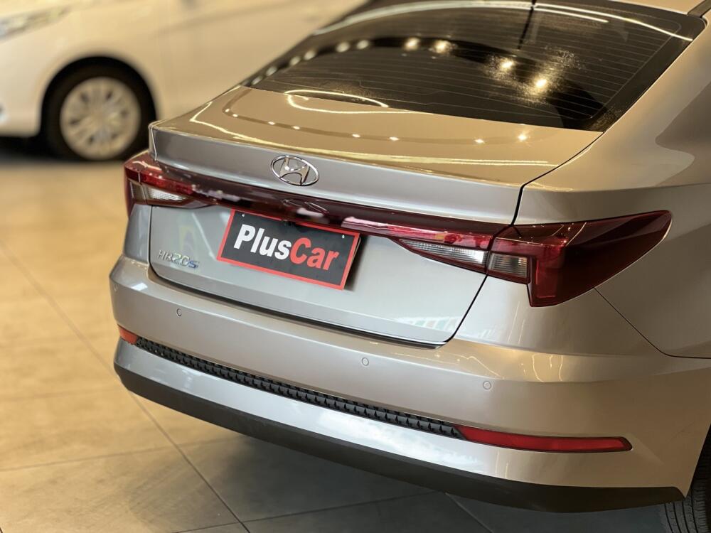 Hyundai HB20 S