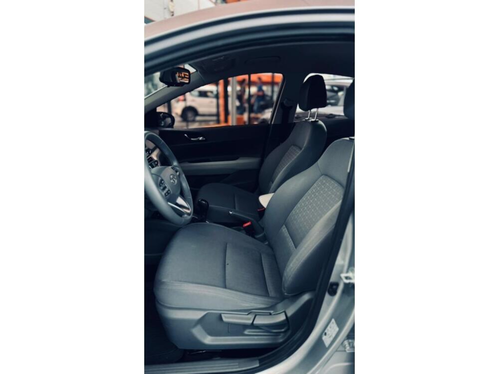 Hyundai HB20 S