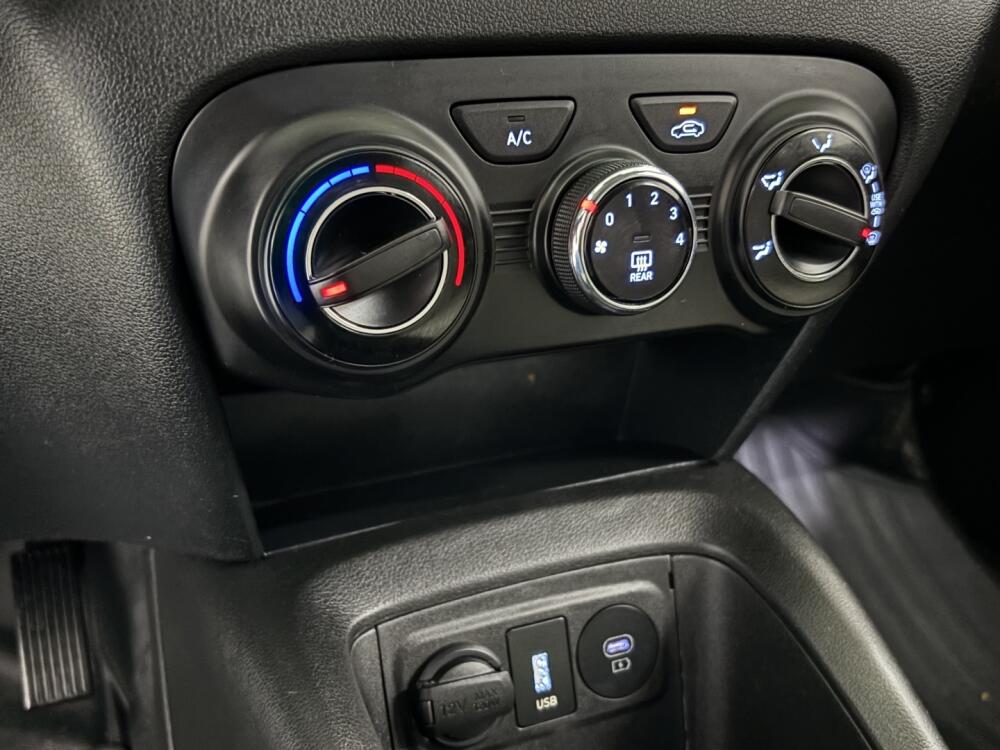 Hyundai HB20 S
