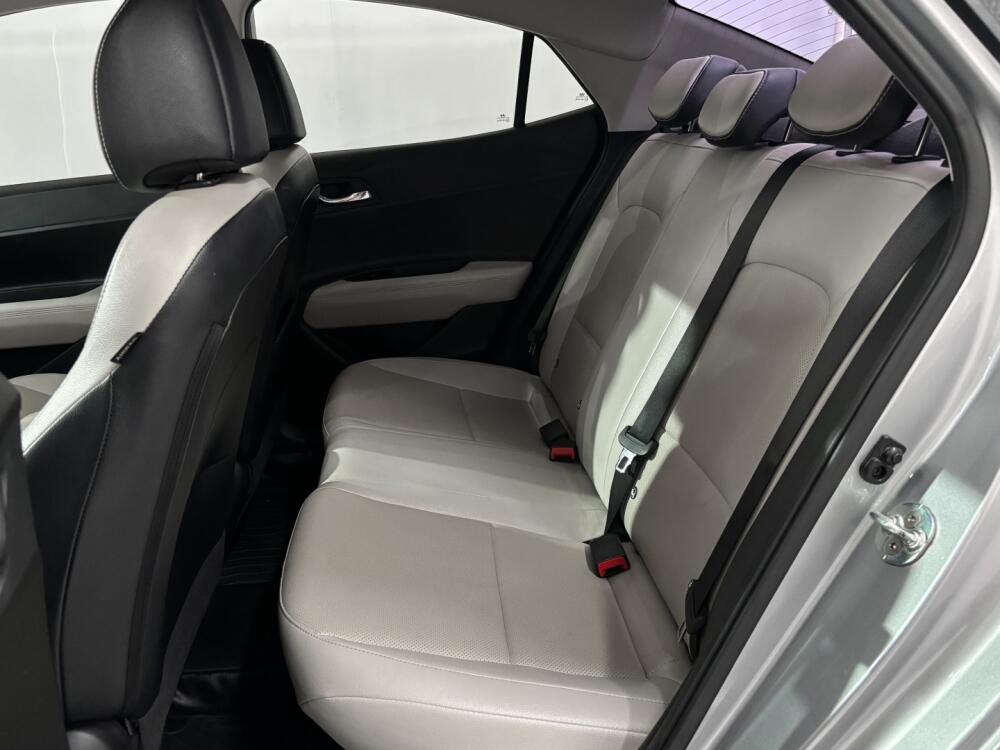 Hyundai HB20 S