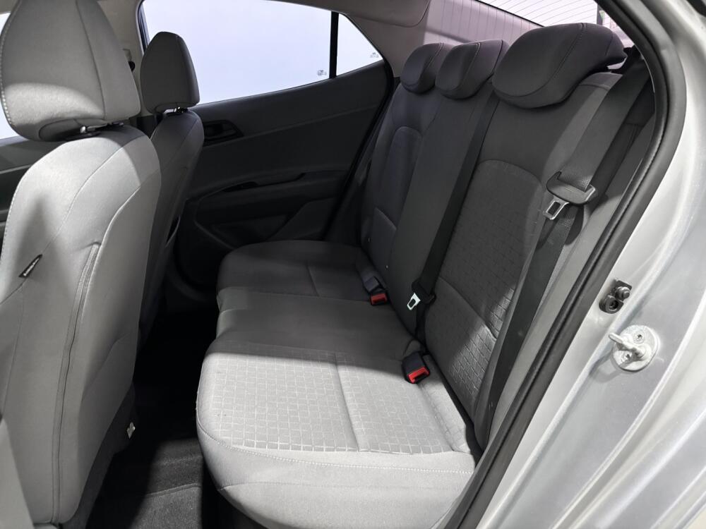 Hyundai HB20 S