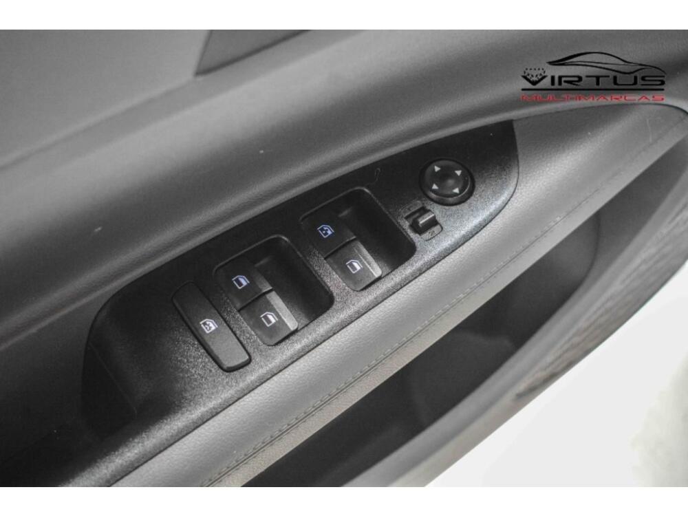 Hyundai HB20 S