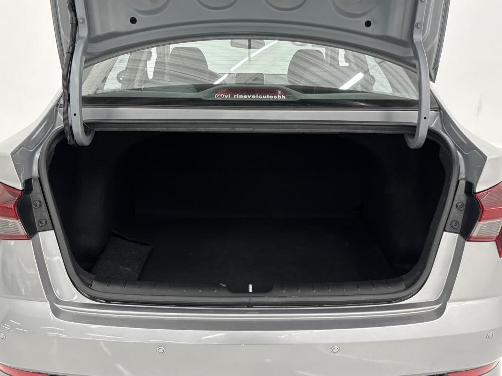 Hyundai HB20 S