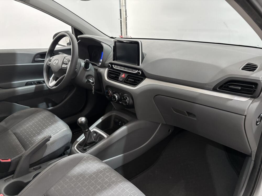 Hyundai HB20 S