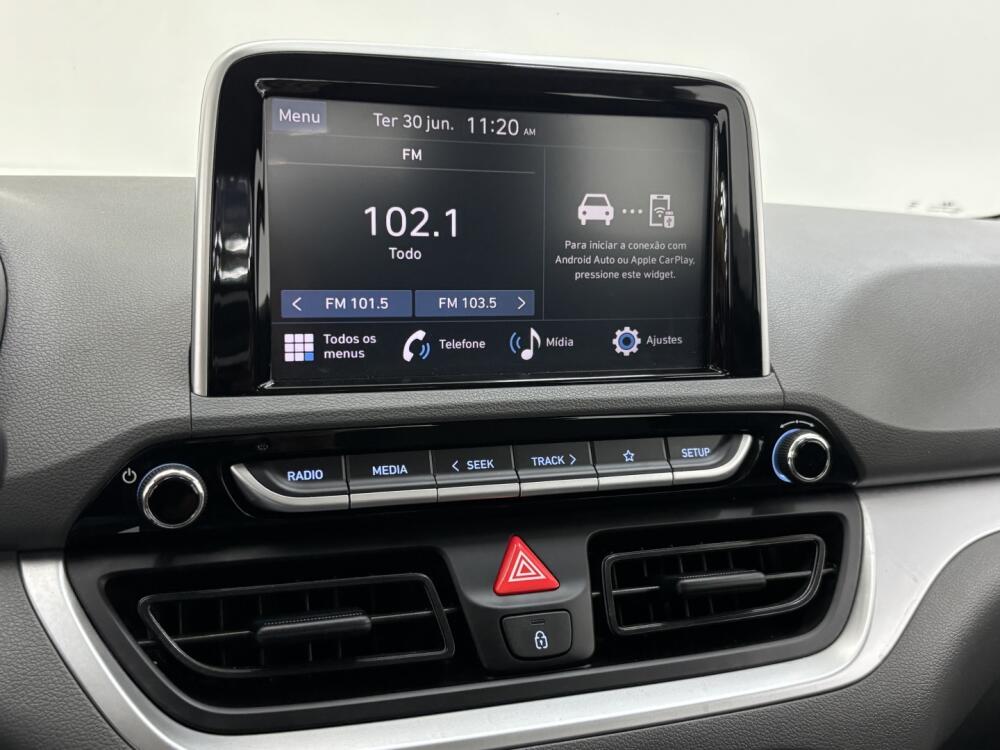 Hyundai HB20 S