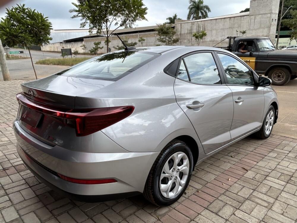 Hyundai HB20 S