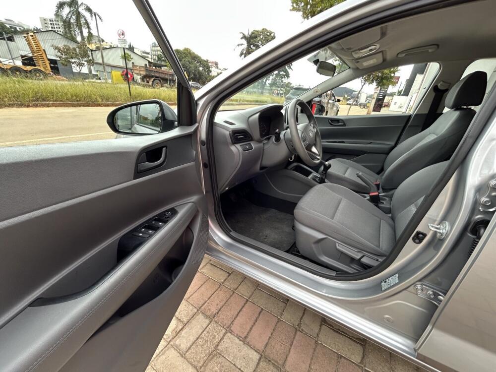 Hyundai HB20 S
