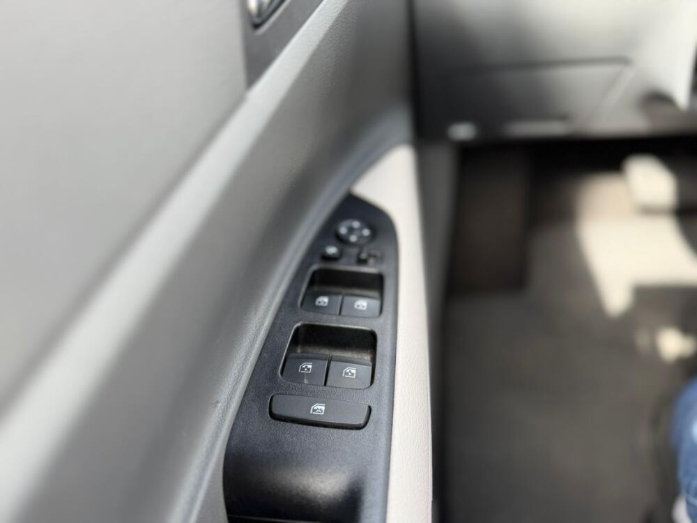 Hyundai HB20 S