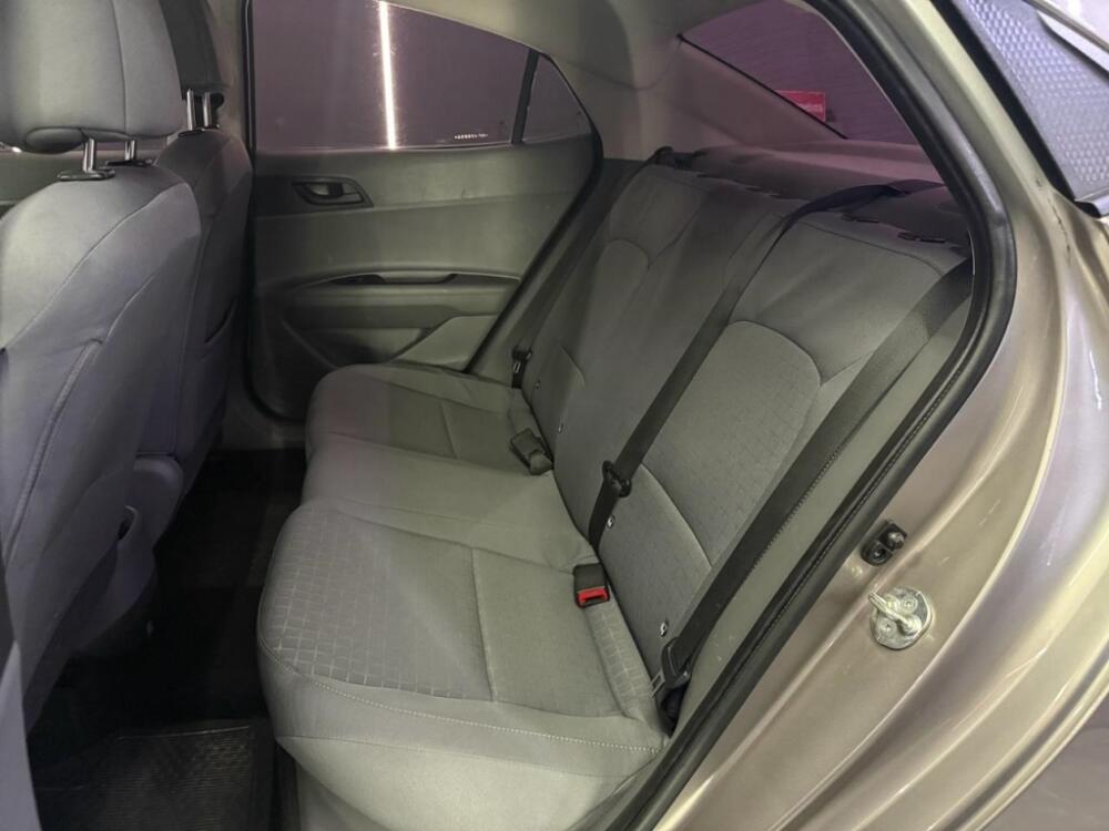 Hyundai HB20 S